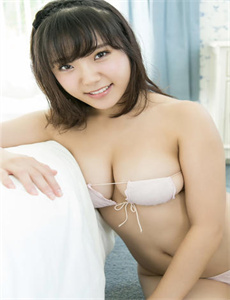日本中文字幕巨大的乳专区